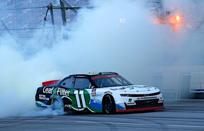 2020-Talladega-II-NXS-Justin-Haley-burnout-NKP-1-660x425.jpg