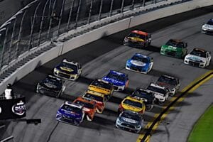 Daytona 500 NASCAR Cup 2021 pack racing NKP