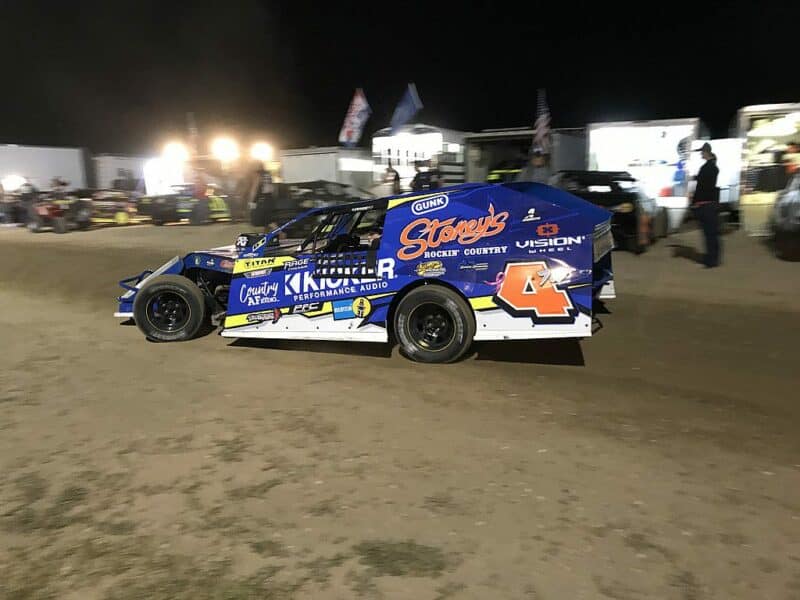 Not Quite NASCAR: A Dirt-Racing Desert In, Well, The Arizona Desert - Vimarsana News