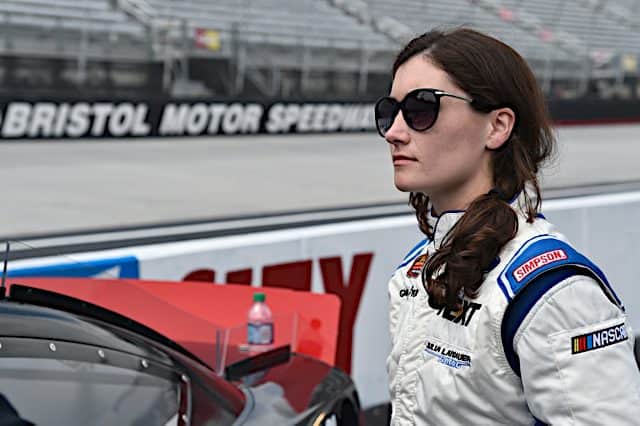 Julia Landauer Attempting Xfinity Debut At New Hampshire - Vimarsana News